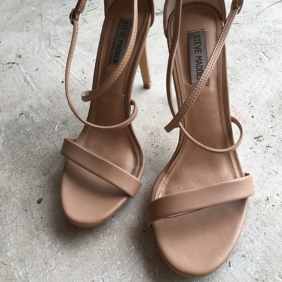 Steve Madden heels - Picture 2 of 4